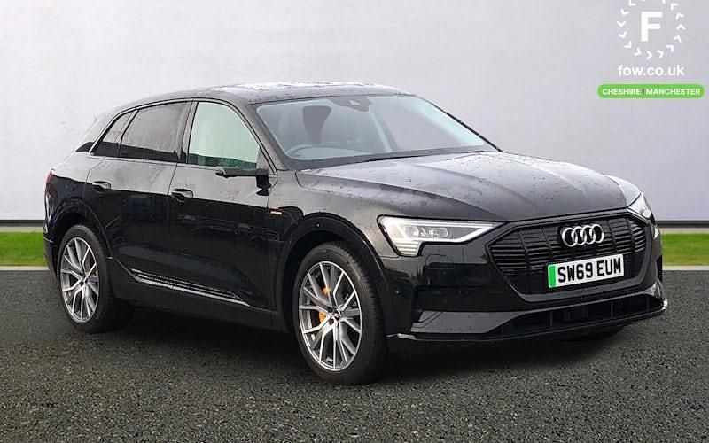 Usado Audi e-tron Comfort 300 kW (408 HP) 2019 SUV