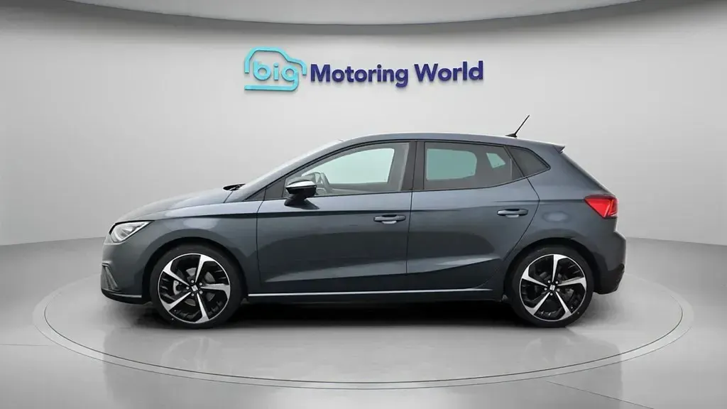 Gebraucht Seat Ibiza FR Sport 110 PS (80 kW) 2022 Grau Kleinwagen