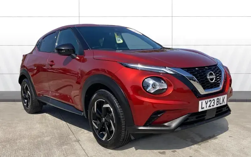 Used Nissan Juke N-Connecta 114 HP (83 kW) 2023 SUV