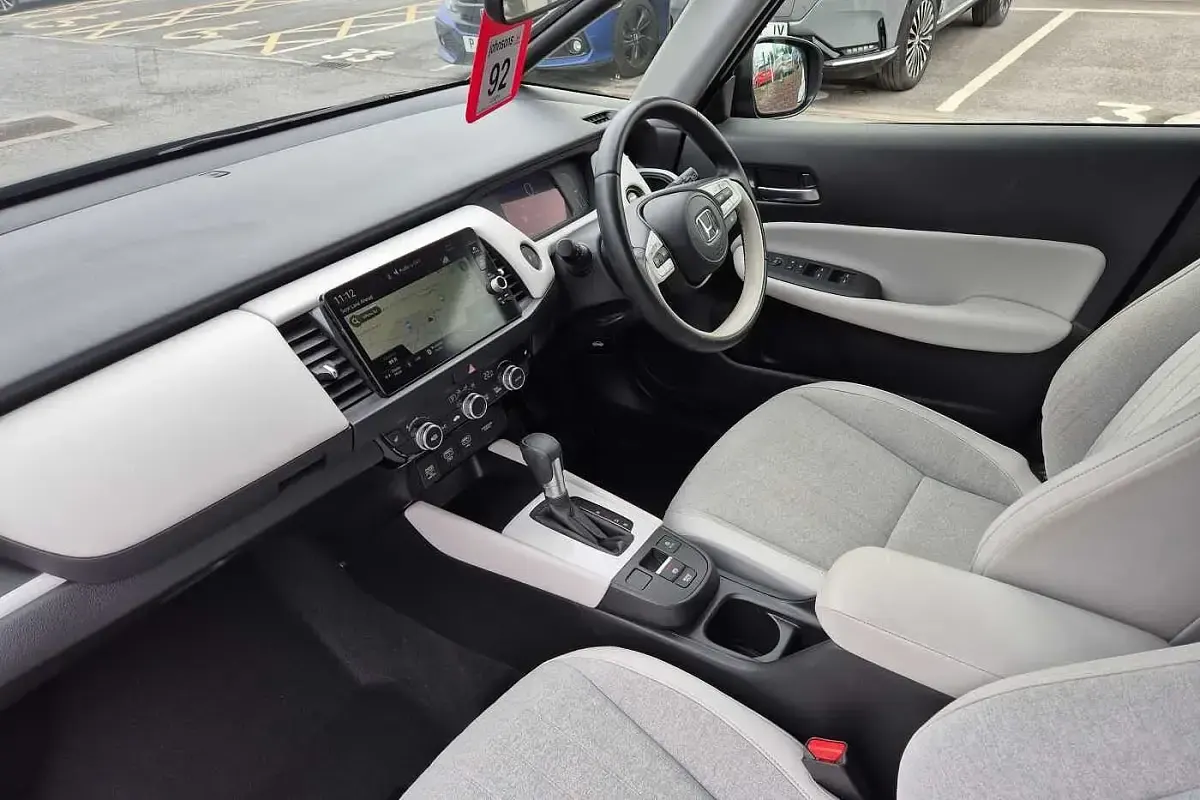 Used Honda Jazz Hybrid 109 HP (80 kW) 2022 Black Hatchback