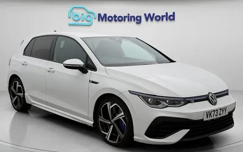 Second-hand VW Golf VIII R 320 CP (235 kW) 2023 Hatchback