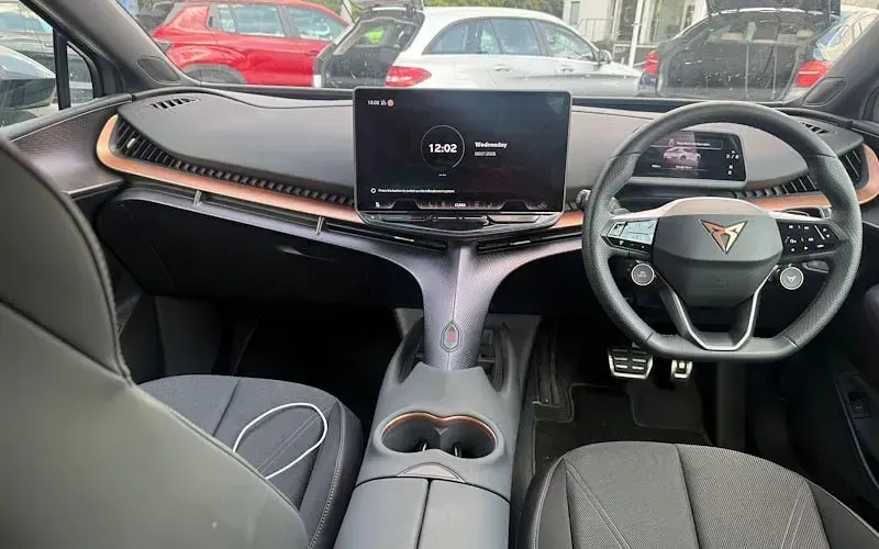 Used Cupra Tavascan 210 kW (286 HP) 2025 Beige SUV