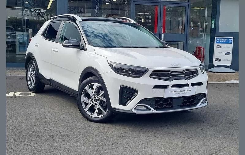 Used Kia Stonic GT-Line S 117 HP (86 kW) 2023 White SUV
