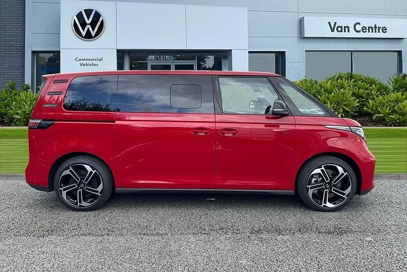 New VW ID. Buzz GTX 91 kW (124 HP) 2025 Red MPV