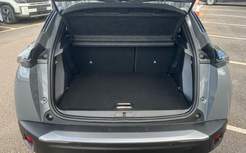 Used Peugeot 2008 Allure 131 HP (96 kW) 2025 SUV