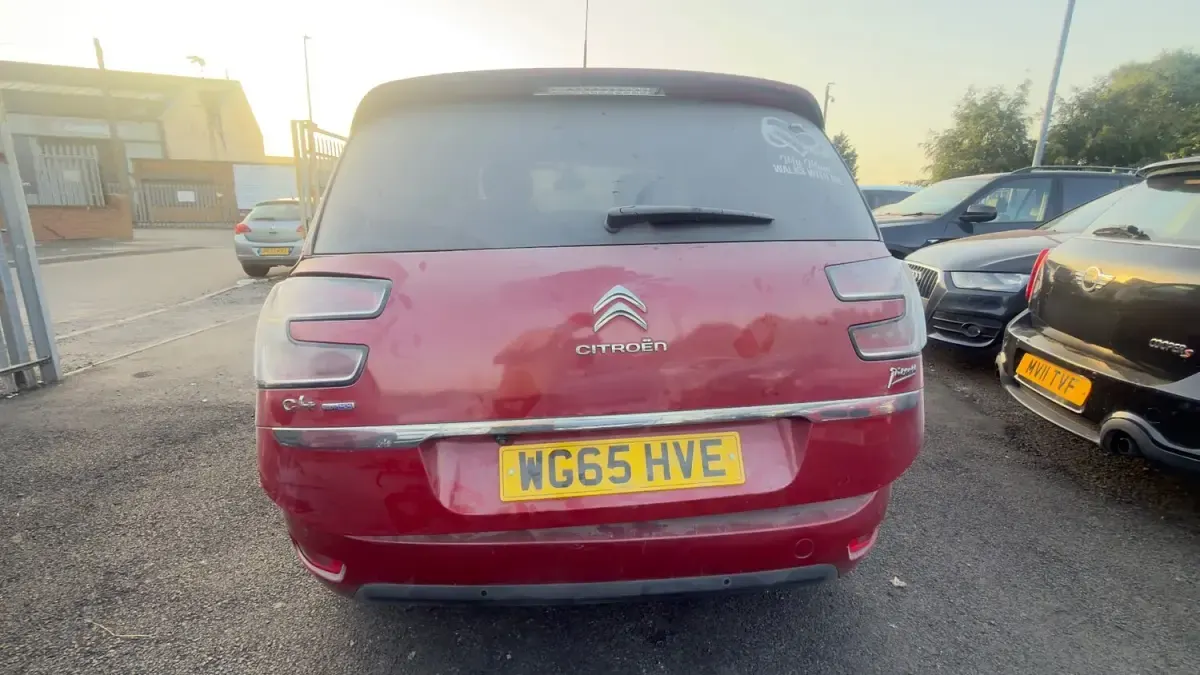 Used Citroën Grand C4 Picasso Exclusive 2015 Red MPV