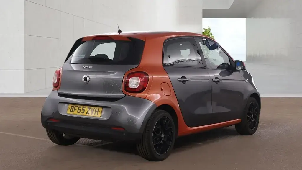 Used Smart ForFour Edition #1 71 HP (52 kW) 2015 Grey Hatchback