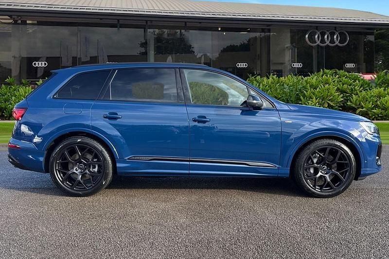 New Audi Q7 Black Edition 2025 Blue SUV