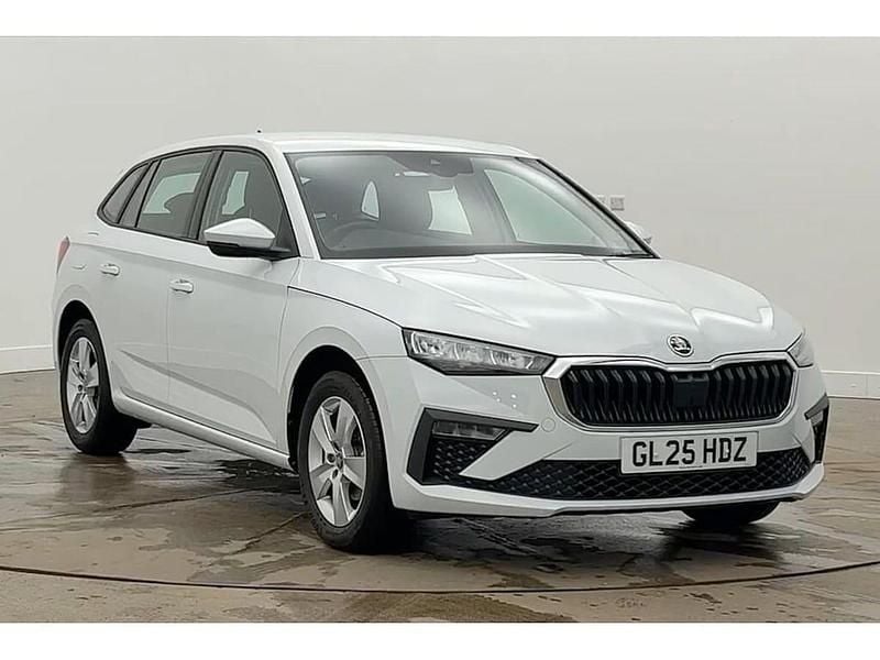 Used Skoda Scala SE 85 HP (62 kW) 2025 Moon white metallic Hatchback