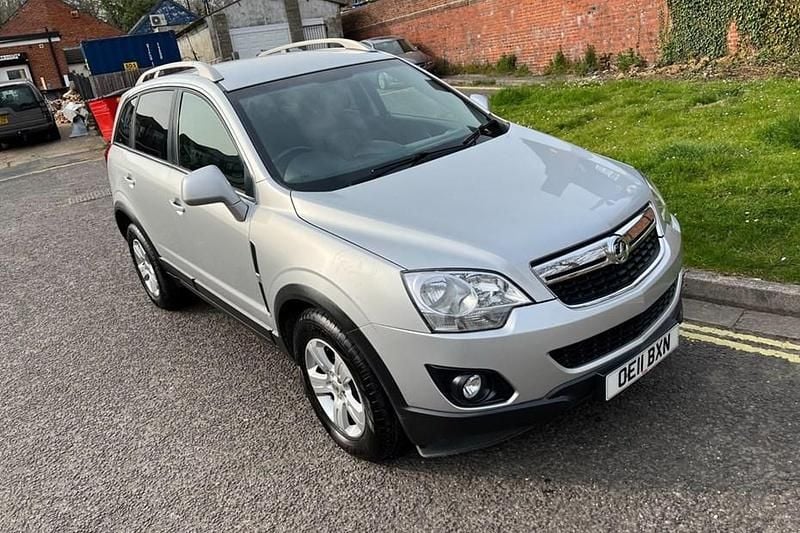 Used Vauxhall Antara 163 HP (119 kW) 2011 Silver SUV
