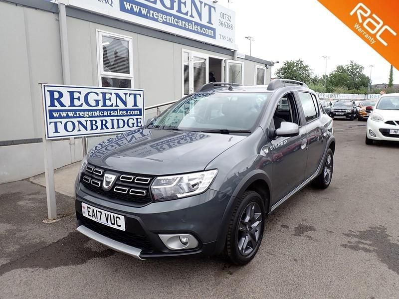 Grey Used 2017 Dacia Sandero Stepway Hatchback | £7,295 (Fair price) - Image 1/4