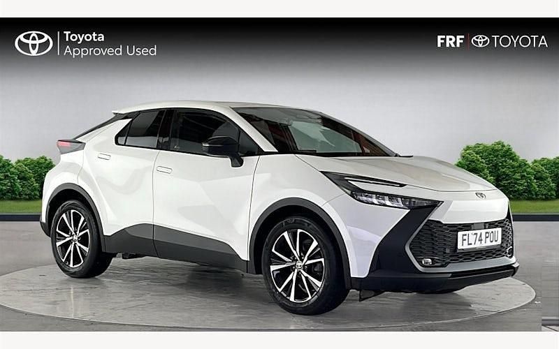 Used Toyota C-HR Design 140 HP (102 kW) 2026 SUV