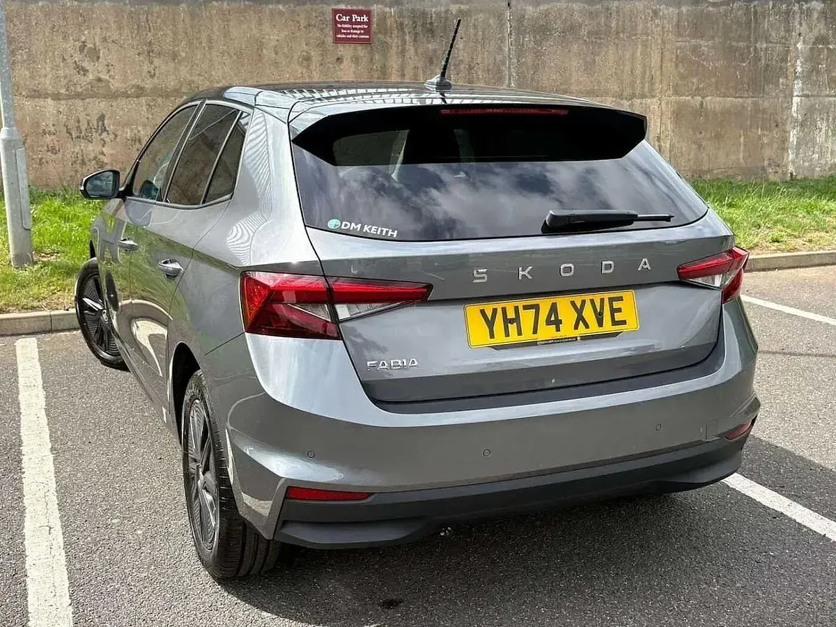 Used Skoda Fabia Colour Edition 70 HP (51 kW) 2024 Grey Hatchback