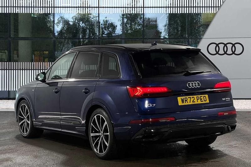 Used Audi Q7 Black Edition 340 HP (250 kW) 2022 Blue SUV