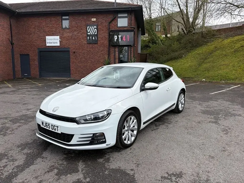 Usado VW Scirocco S 125 HP (91 kW) 2015 Branco Coupé