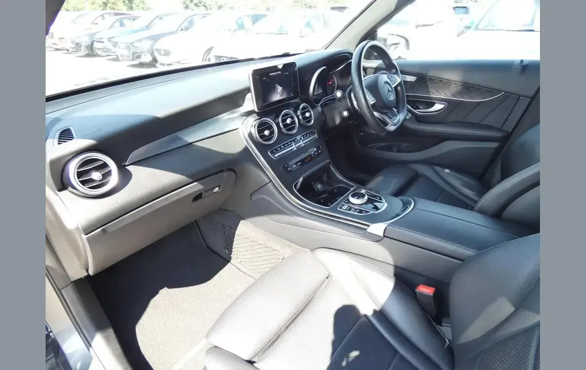 Used Mercedes GLC220 AMG line 168 HP (123 kW) 2017 Grey SUV