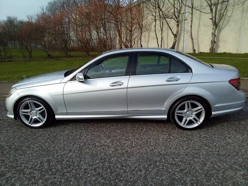 Begagnad Mercedes C220 2009 Silver Sedan