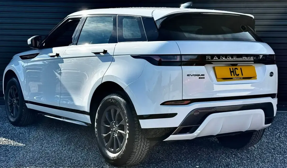Gebraucht Land Rover Range Rover evoque R-Dynamic 150 PS (110 kW) 2019 Weiß SUV