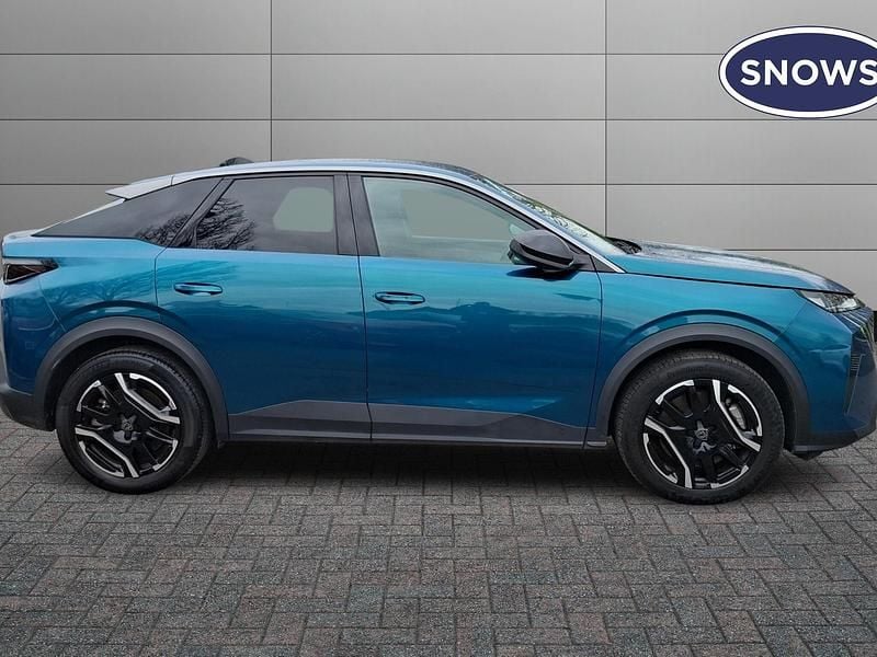 Used Peugeot e-3008 Allure 156 kW (213 HP) 2024 Blue SUV