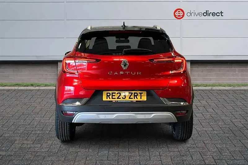 Used Renault Captur Techno 2023 Red/black SUV