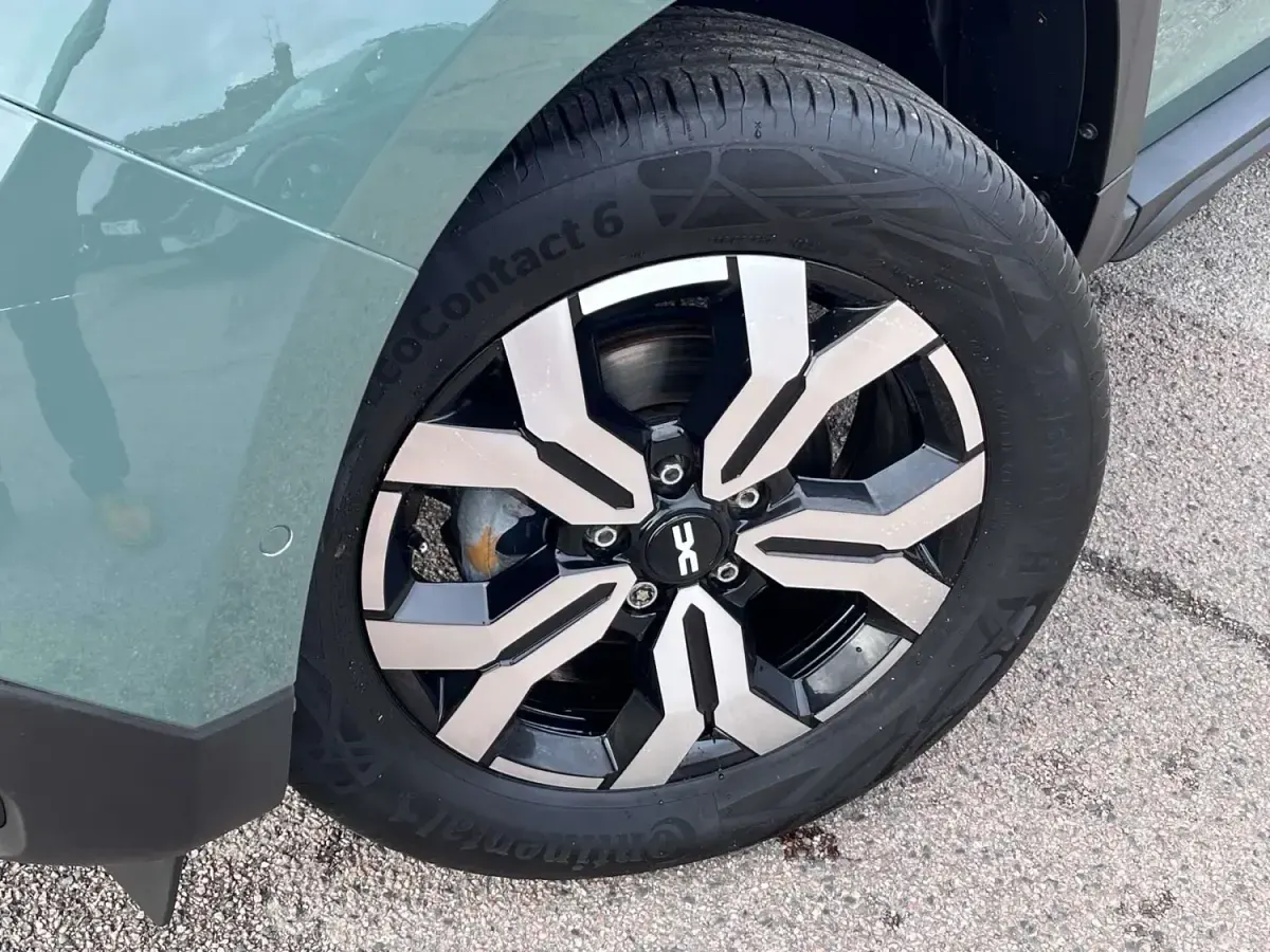 Usado Dacia Duster Journey 2024 Verde Citadino
