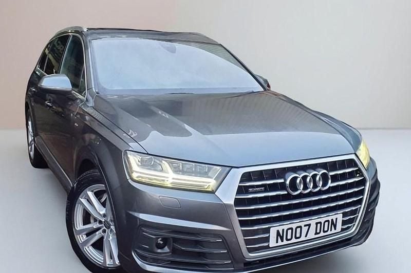 Grey Used 2015 Audi Q7 S-Line SUV | £18,480 (Fair price) - Image 1/1