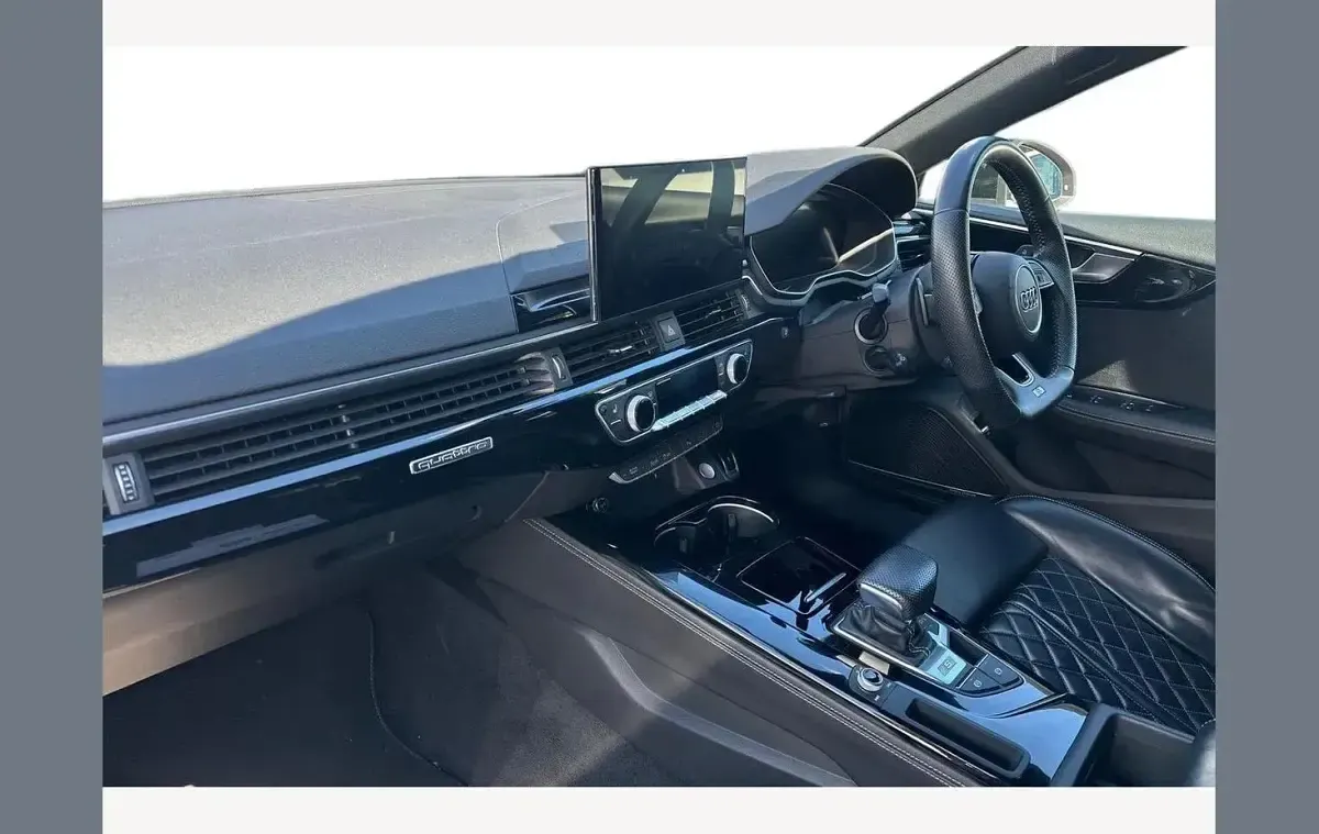Used Audi S5 Comfort 347 HP (255 kW) 2021 White Coupe