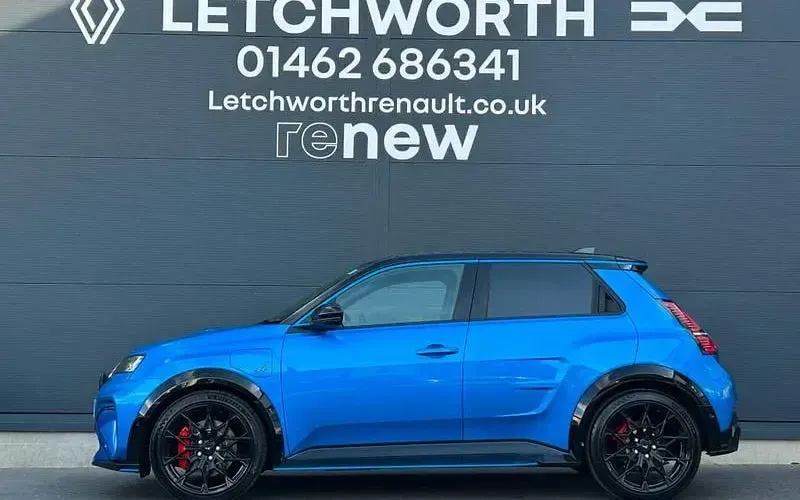 Used Alpine A290 160 kW (218 HP) 2025 Blue Hatchback