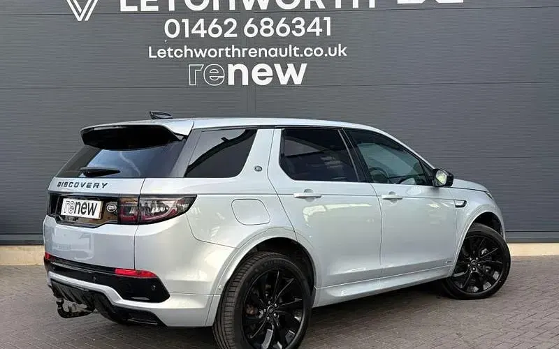 Used Land Rover Discovery Sport HSE Dynamic 204 HP (150 kW) 2021 Silver SUV