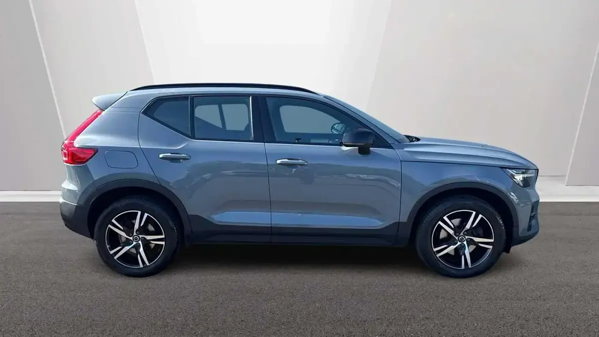 Used Volvo XC40 Plus 161 HP (118 kW) 2023 SUV