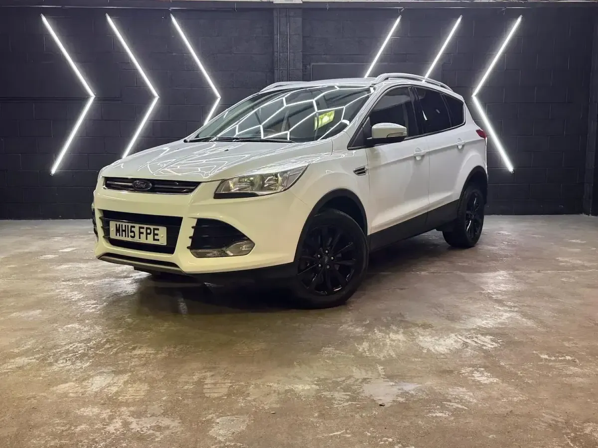 Used Ford Kuga Titanium 2015 White SUV