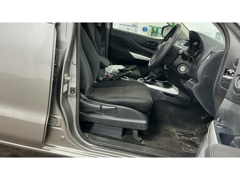 Used Nissan Navara Visia 2020 Grey Pickup