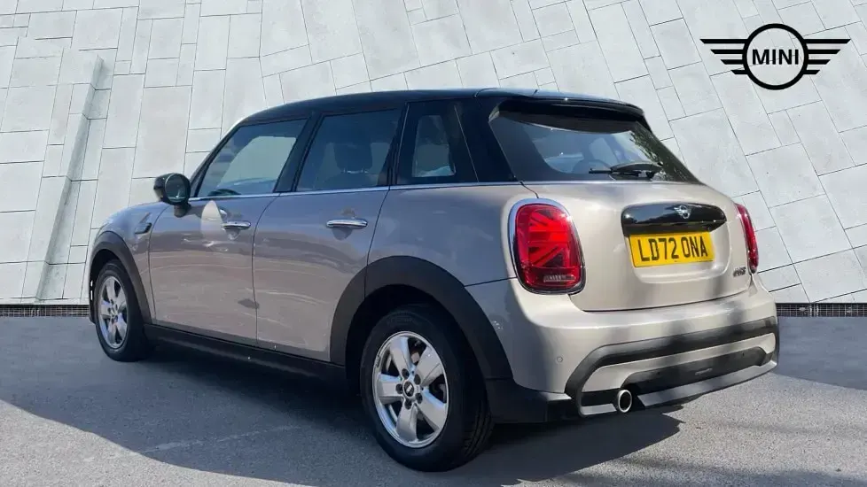 Used Mini Cooper Classic 134 HP (98 kW) 2022 Grey Hatchback