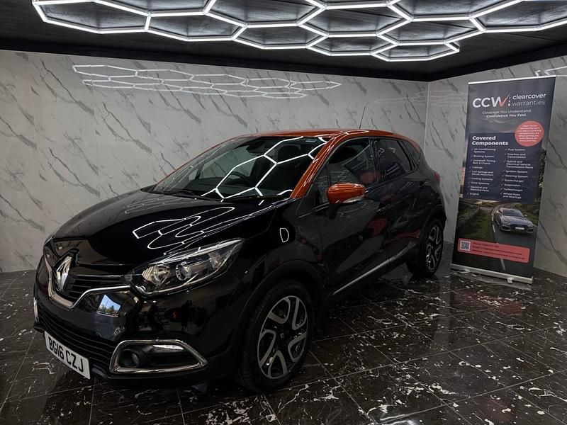 Usado Renault Captur Dynamique 90 HP (66 kW) 2016 Preto SUV