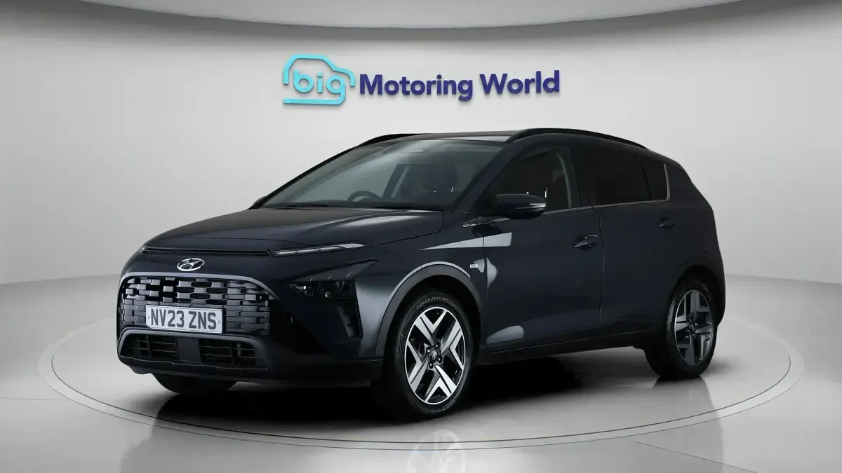 Used Hyundai Bayon Premium 120 HP (88 kW) 2023 Grey SUV