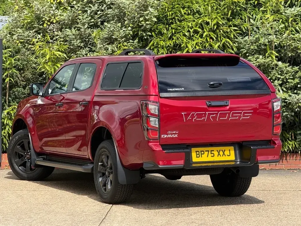 New Isuzu D-Max 2025 Red Pickup