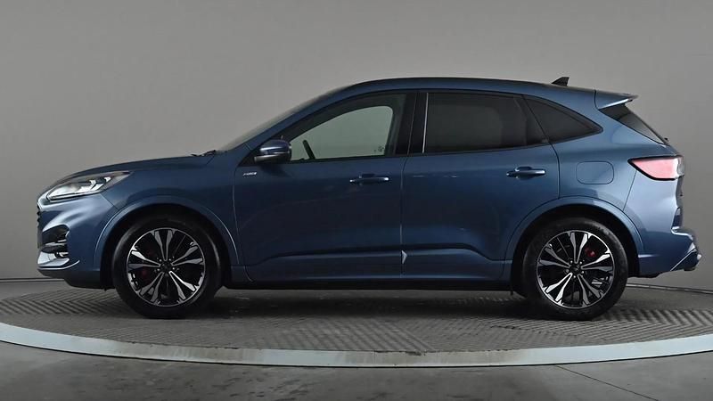 Used Ford Kuga ST-Line X 190 HP (139 kW) 2023 Blue SUV