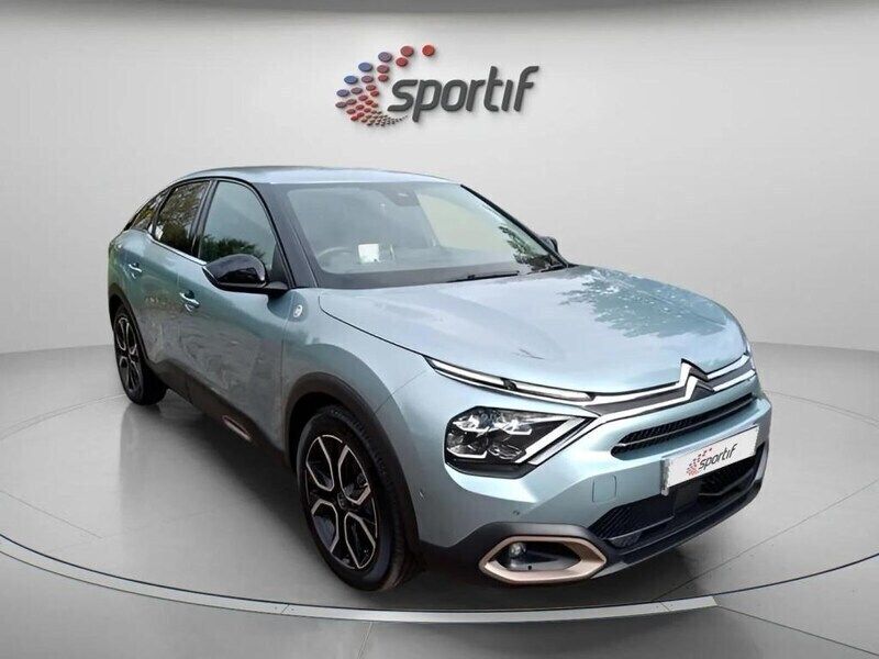 Iceland blue Used 2022 Citroën e-C4 Hatchback | £13,777 (Fair price) - Image 1/4