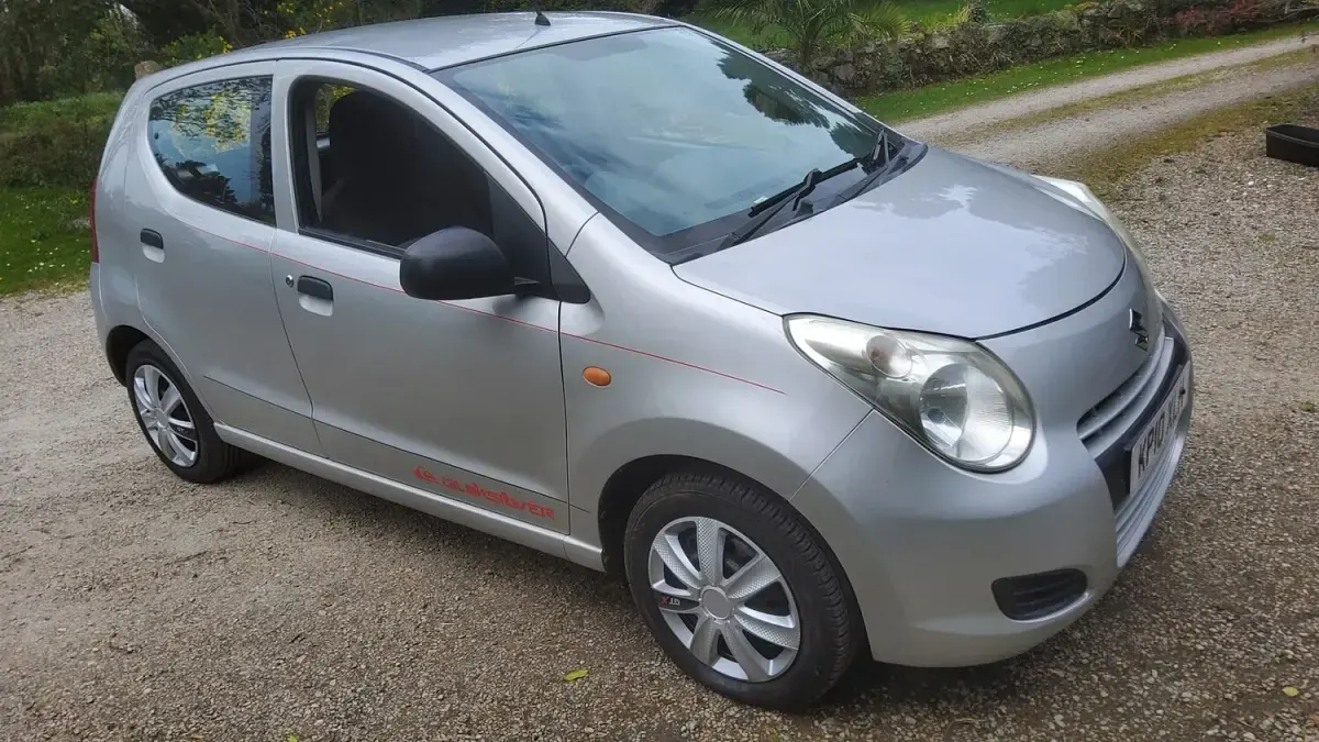 Used Suzuki Alto SZ3 68 HP (50 kW) 2010 Silver Hatchback