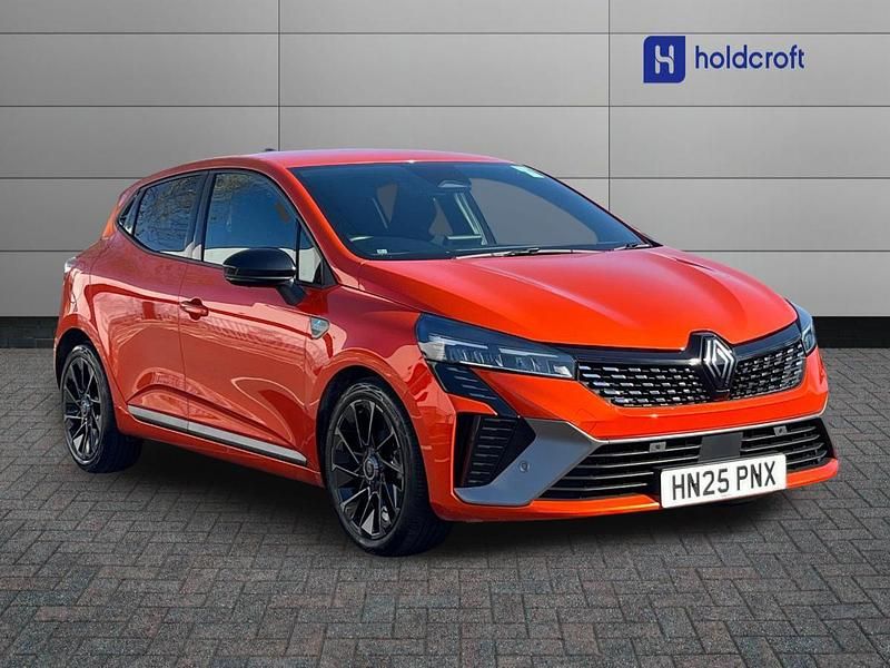 Used Renault Clio V 90 HP (66 kW) 2025 Orange  Hatchback