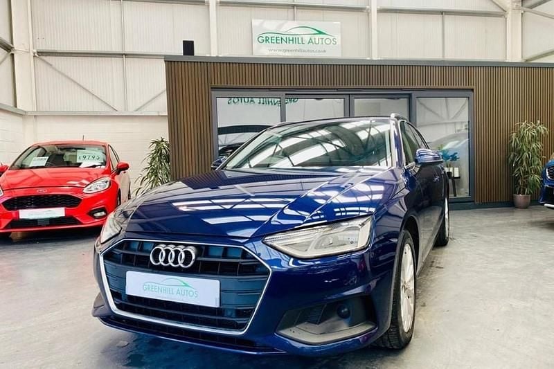 Used Audi A4 Comfort 163 HP (119 kW) 2019 Blue Estate