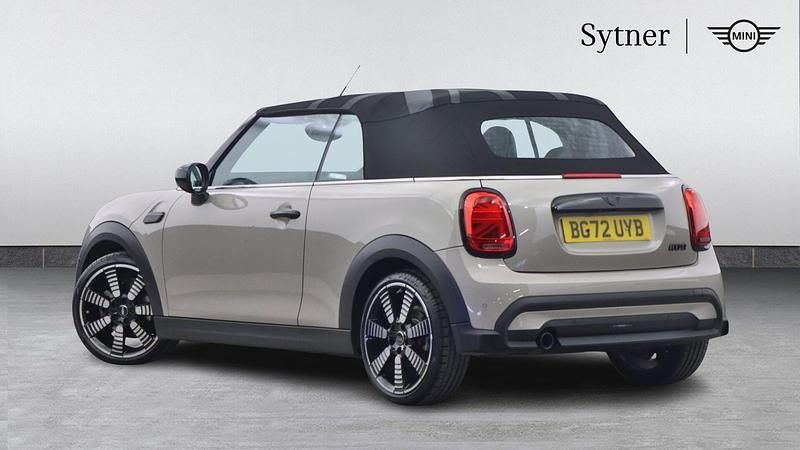 Used Mini Cooper Exclusive 134 HP (98 kW) 2022 Grey Hatchback