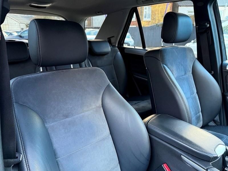 Used Mercedes ML300 2011 Silver SUV