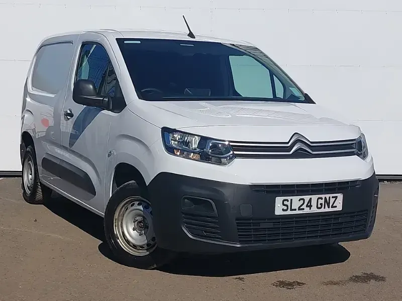 Usado Citroën Berlingo 100 HP (73 kW) 2024 Branco Monovolume