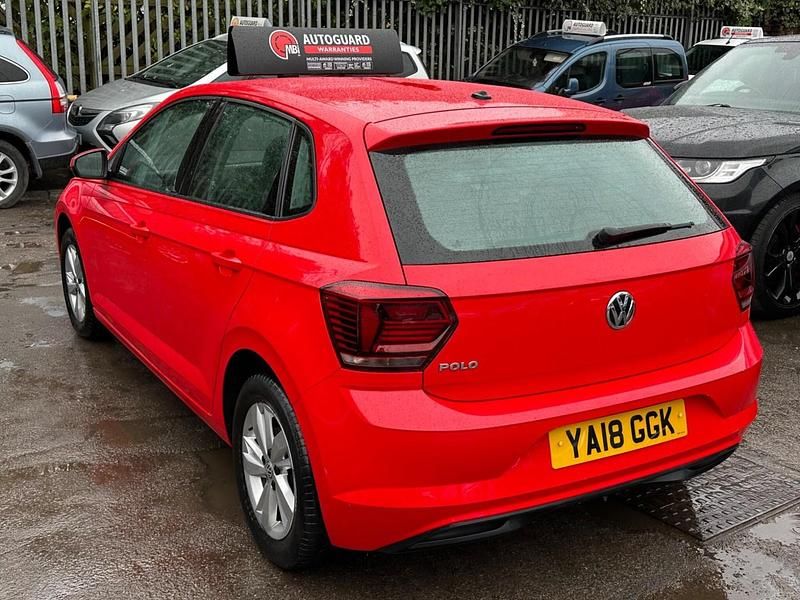 Usado VW Polo SE 2018 Vermelho Citadino
