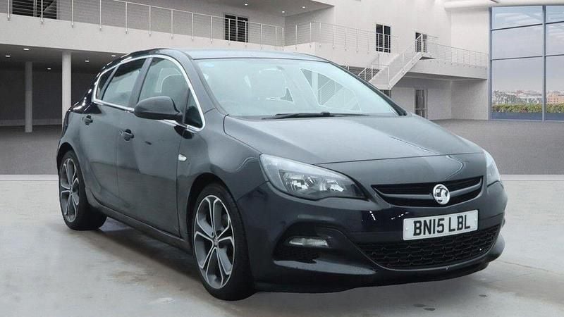 Black Used 2015 Vauxhall Astra Edition Hatchback | £3,444 (Super price) - Image 1/4