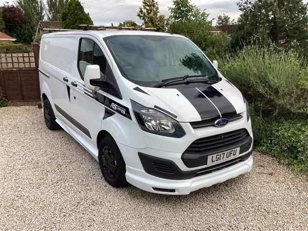 White Used 2017 Ford Transit Custom | £9,995 (Super price) - Image 1/1