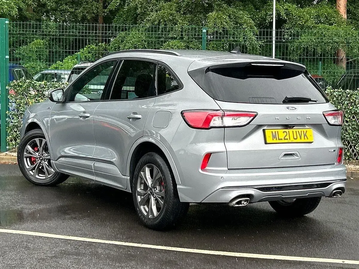 Used Ford Kuga ST-Line 150 HP (110 kW) 2021 Silver SUV