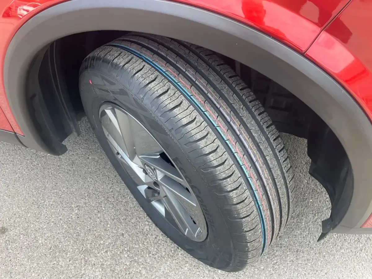 Used Nissan Qashqai Acenta Premium 140 HP (102 kW) 2023 Red SUV