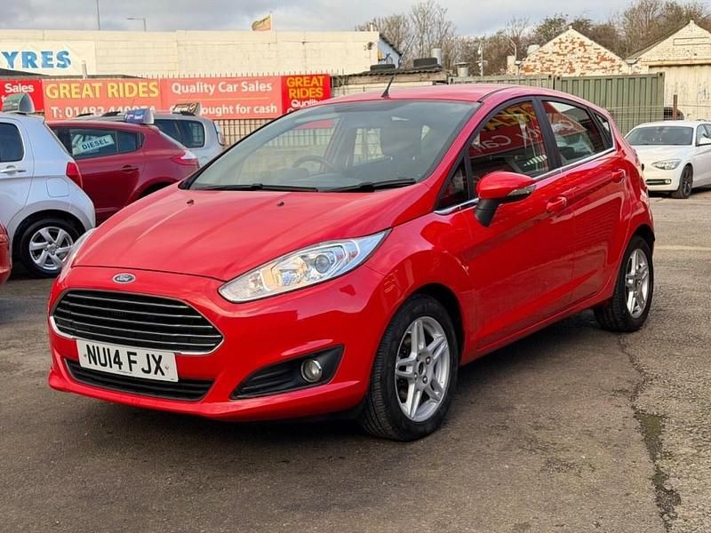 Used Ford Fiesta Zetec 2014 Red Hatchback